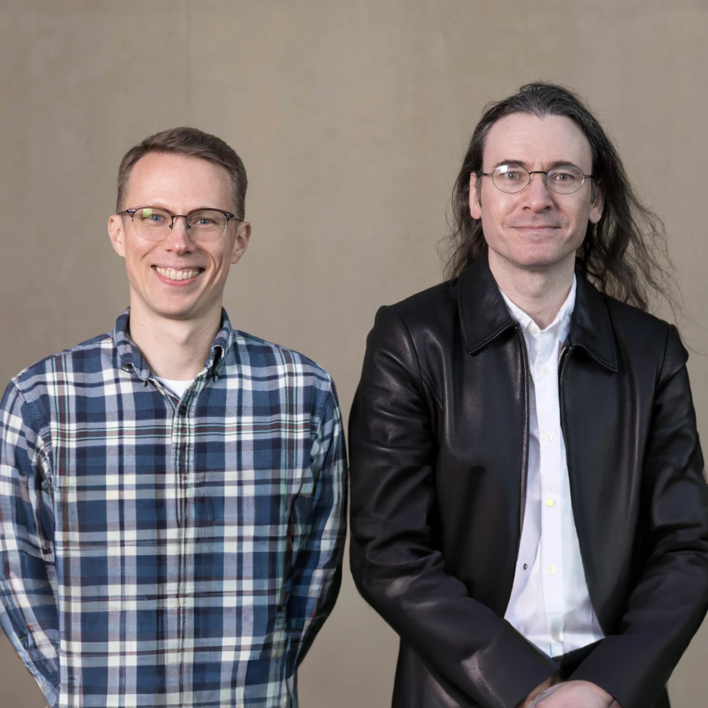 Open Circuits with Eric Schlaepfer and Windell Oskay